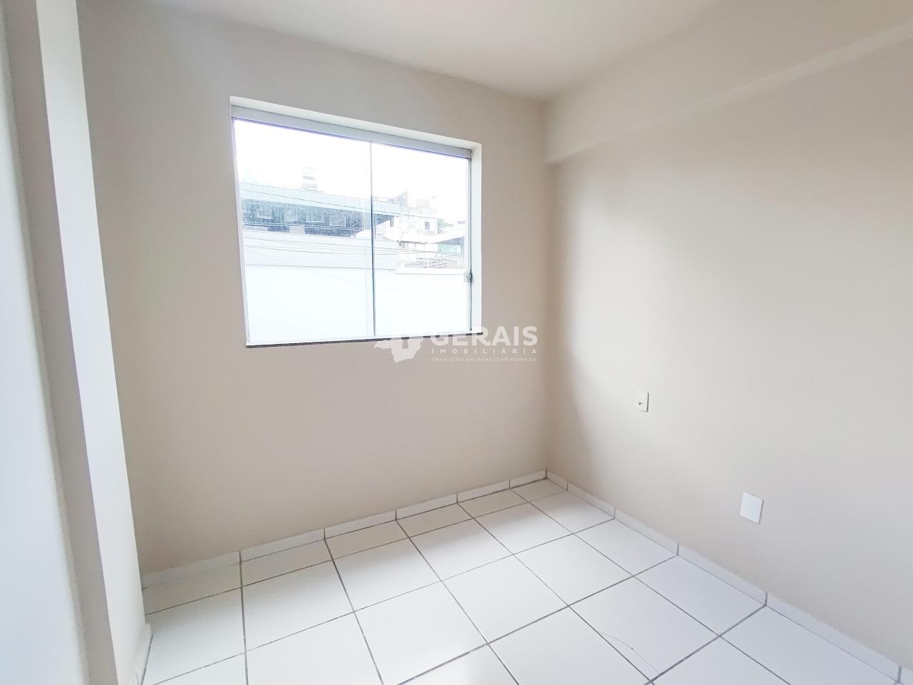 Apartamento para aluguel no BOM PASTOR: 04- QUARTO 01