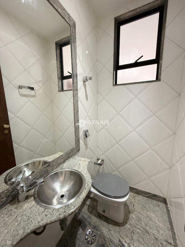 Apartamento para aluguel no CENTRO: 07 - BANHEIRO 