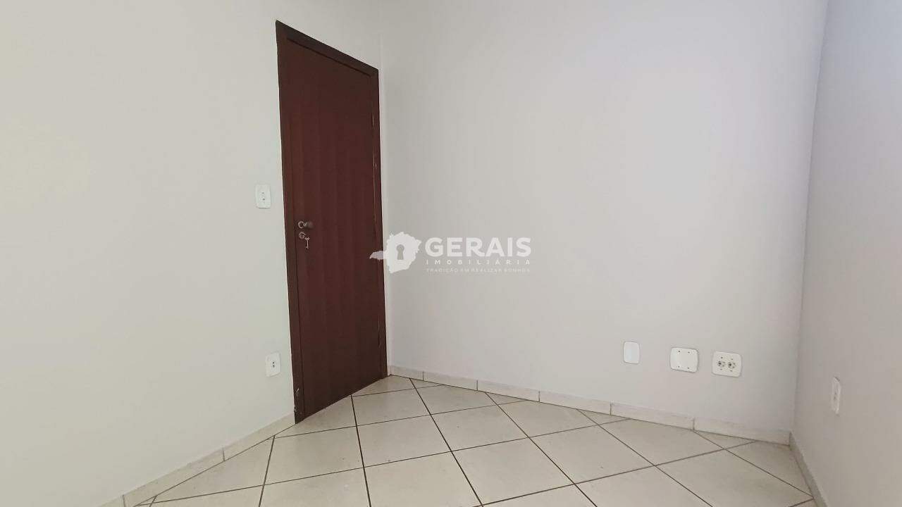 Apartamento para aluguel no PORTO VELHO: 06- QUARTO 02