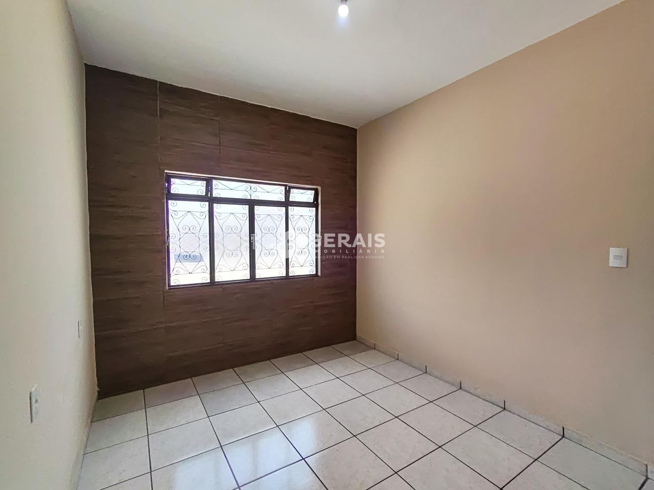 Casa para aluguel no ESPLANADA: 06 - QUARTO 03