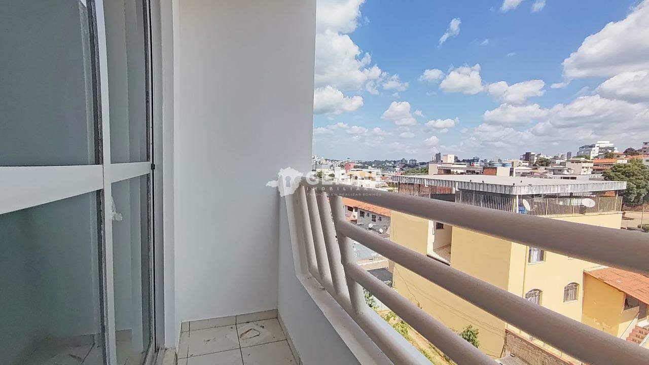 Apartamento para aluguel no BOM PASTOR: 05- SACADA
