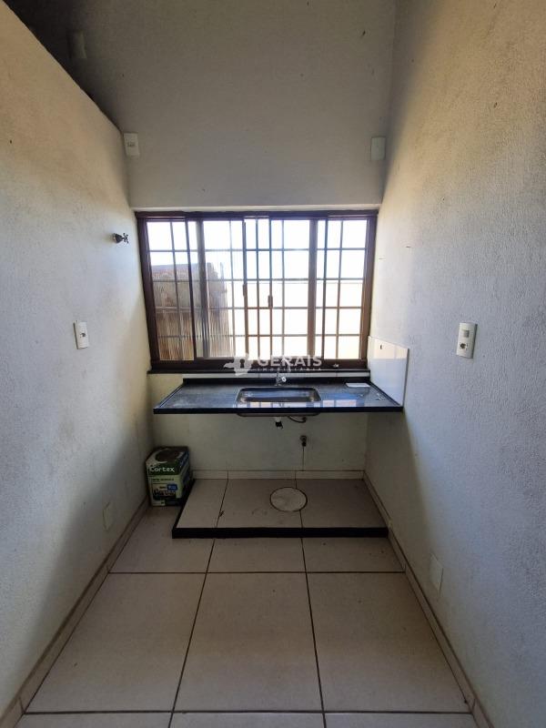 Loja para aluguel no CHANADOUR: 05- COZINHA