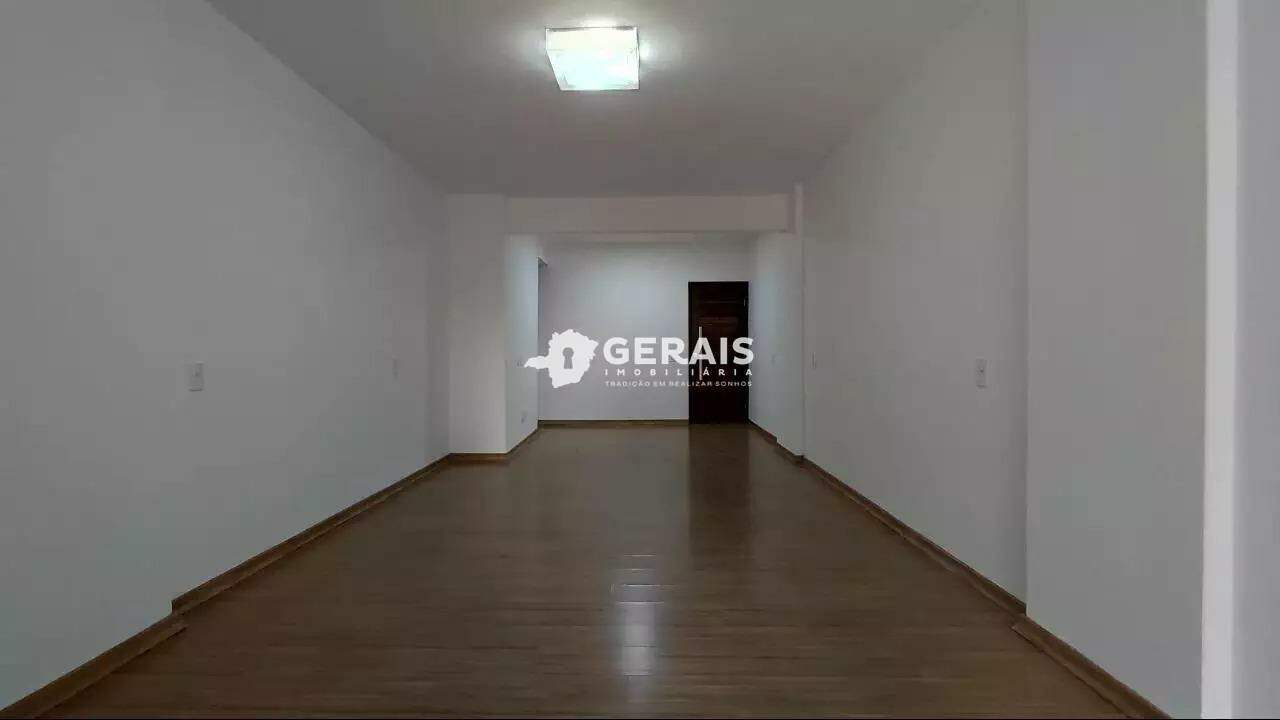 Apartamento para aluguel no CENTRO: 04 - SALA PARA 02 AMBIENTES