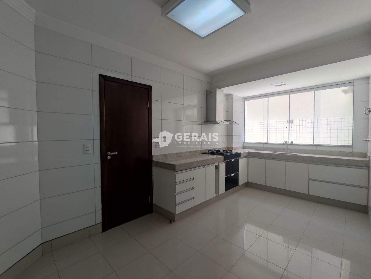 Apartamento para aluguel no CENTRO: 07 COZINHA
