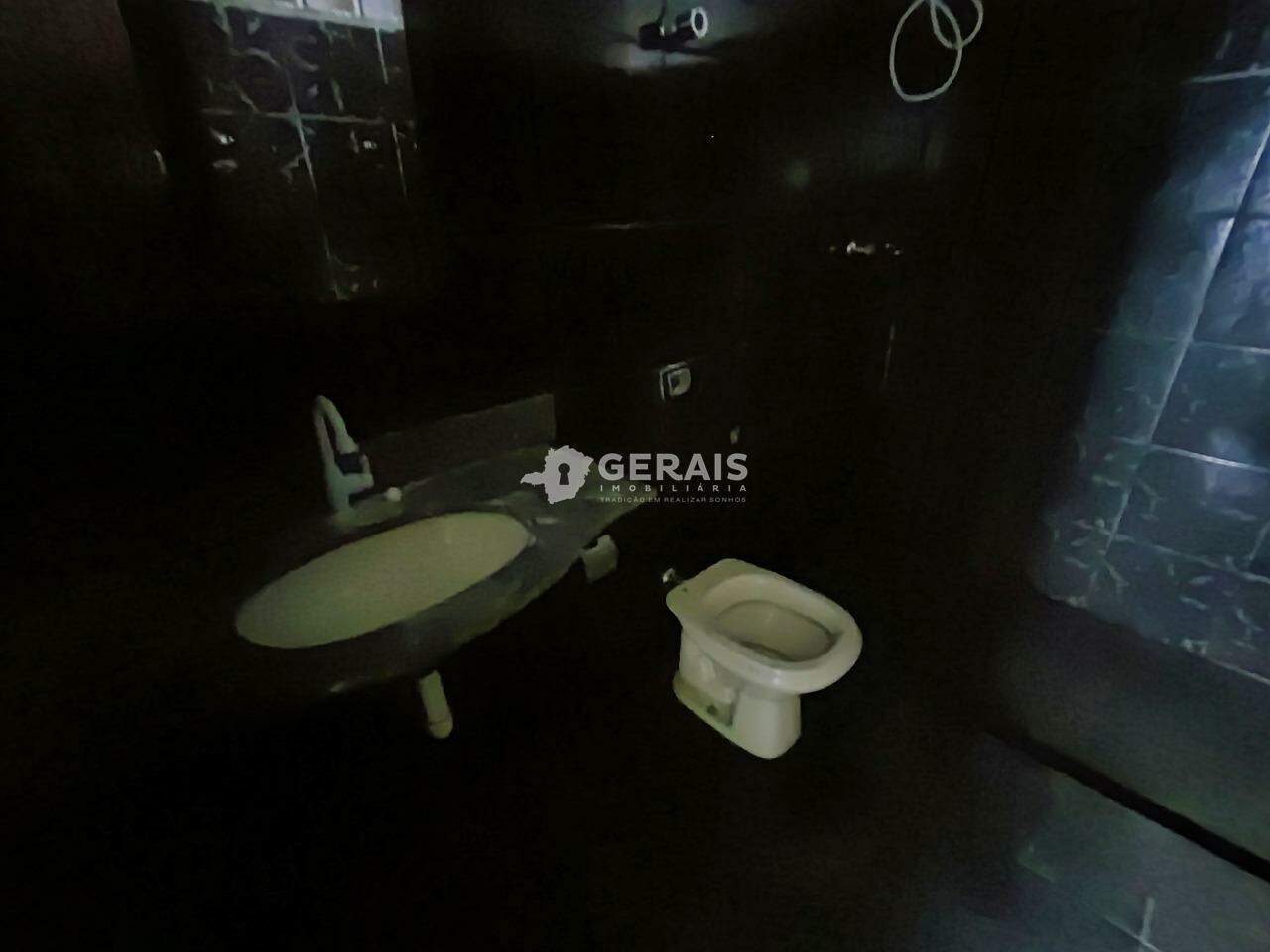 Casa para aluguel no PORTO VELHO: 09 - BANHO SOCIAL