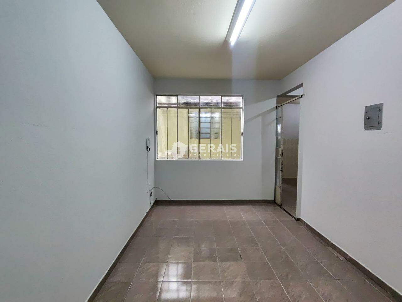 Apartamento para aluguel no CENTRO: 04- SALA