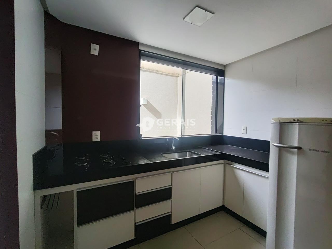 Kitnet para aluguel no CENTRO: 08 - COZINHA