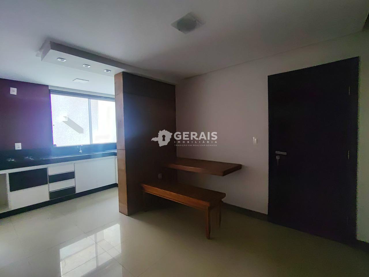 Kitnet para aluguel no CENTRO: 04 - SALA