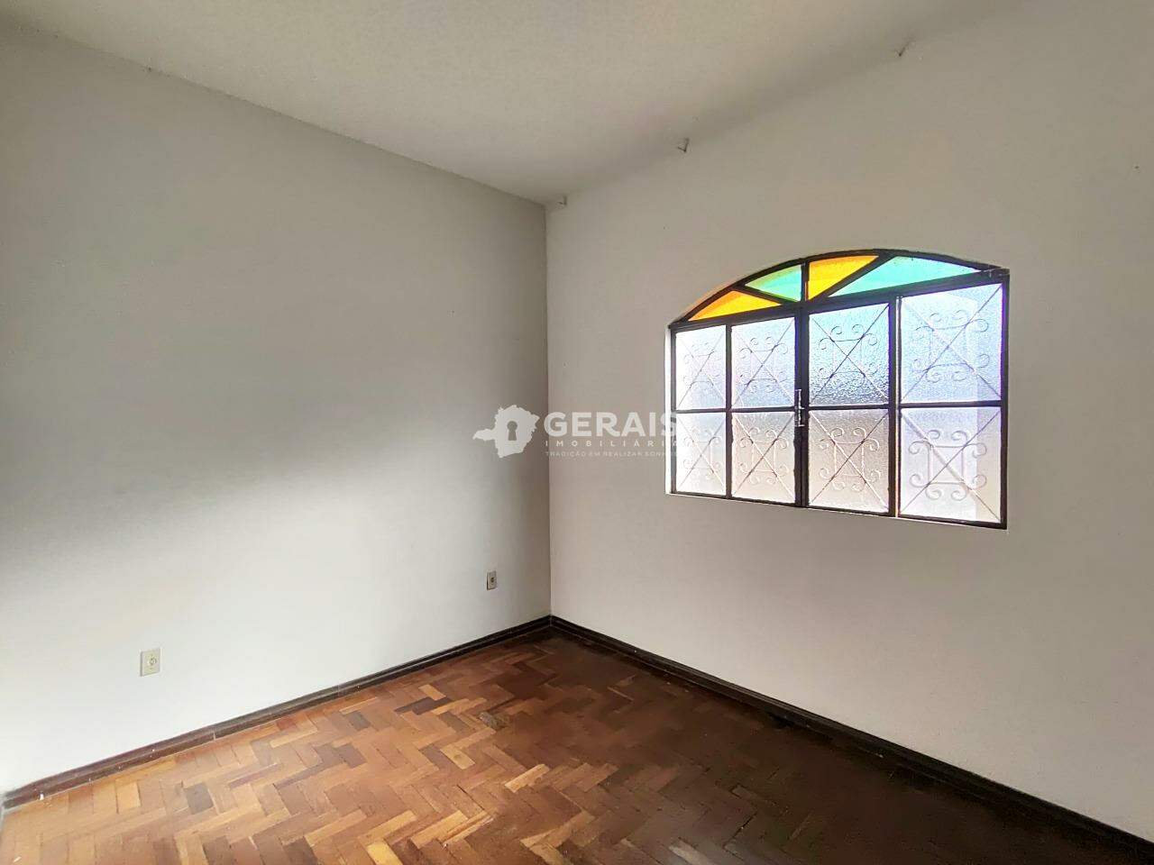 Casa para aluguel no SÃO JOSÉ: 05 - QUARTO 01
