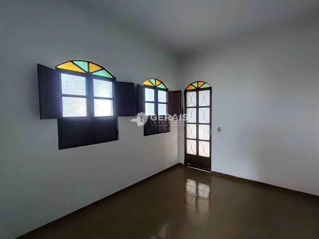 Casa para aluguel no SÃO JOSÉ: 04 - SALA