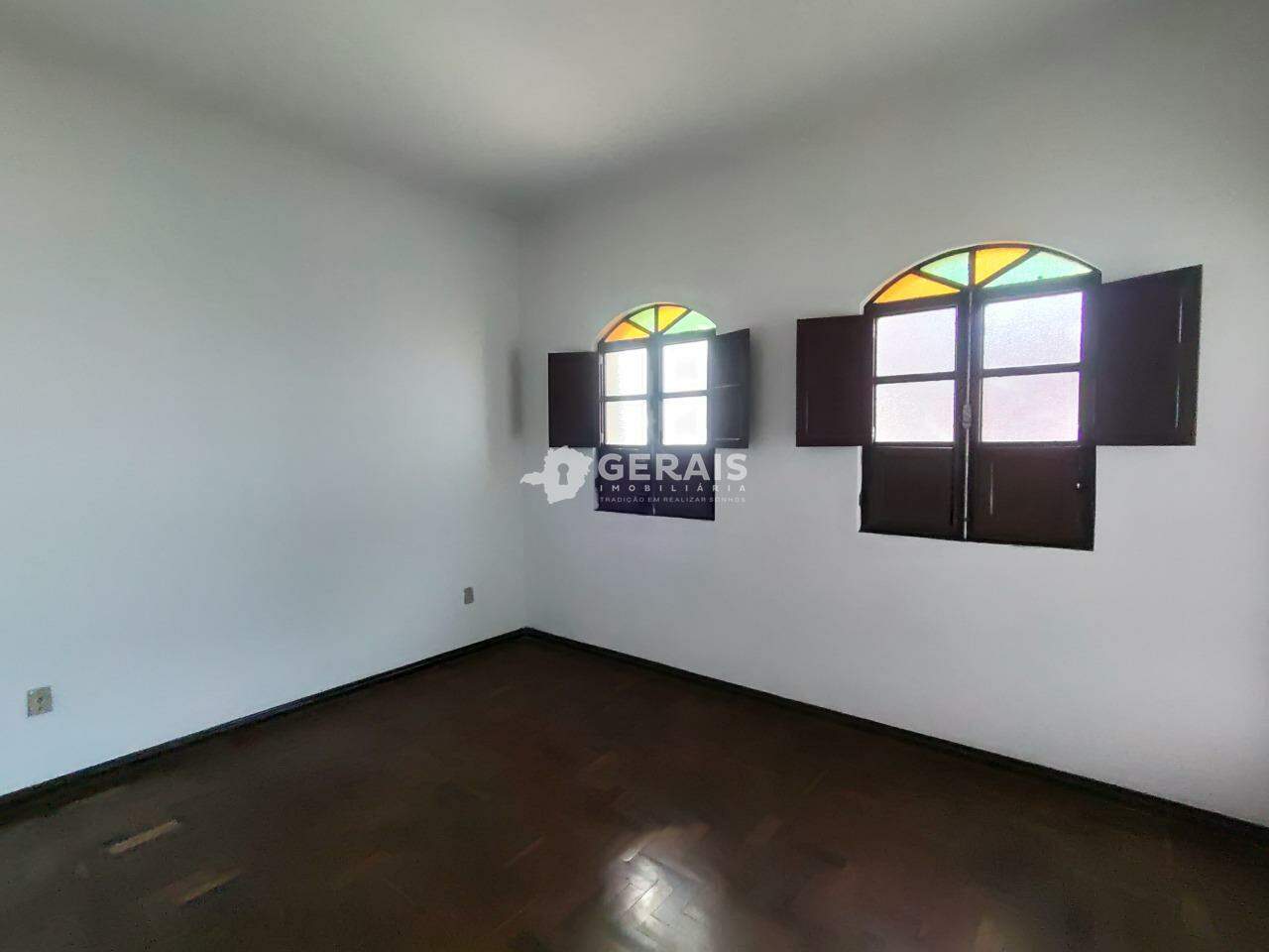 Casa para aluguel no SÃO JOSÉ: 03 - SALA