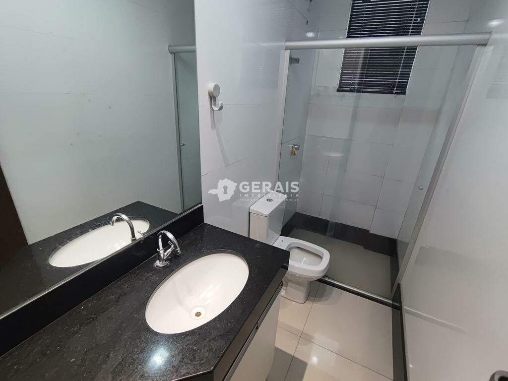 Apartamento para aluguel no BOM PASTOR: 06 - BANHO SOCIAL
