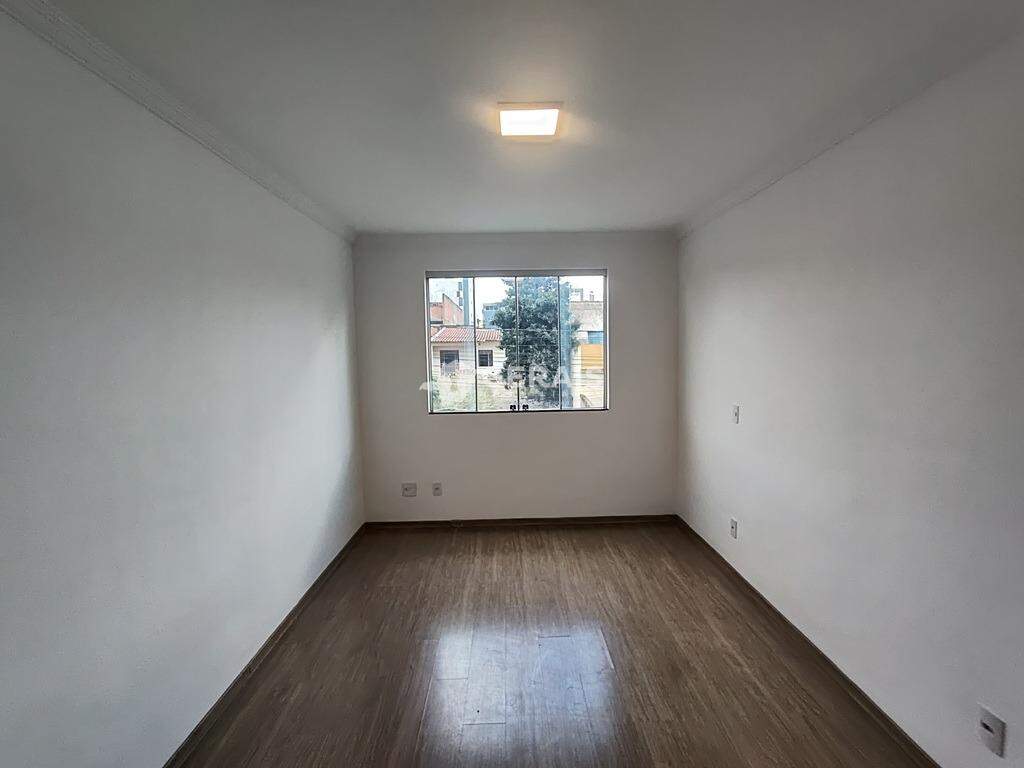 Apartamento para aluguel no BOM PASTOR: 04 - QUARTO SUÍTE