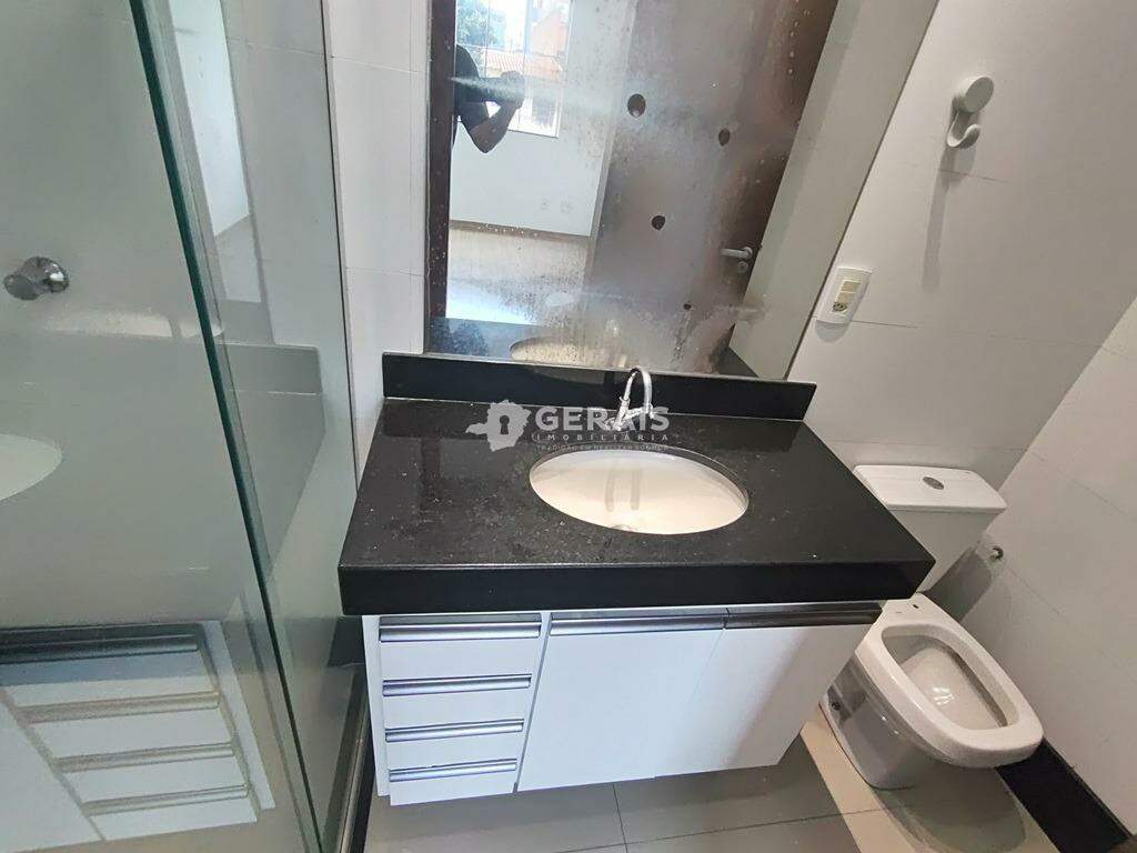 Apartamento para aluguel no BOM PASTOR: 05 - BANHO SUÍTE