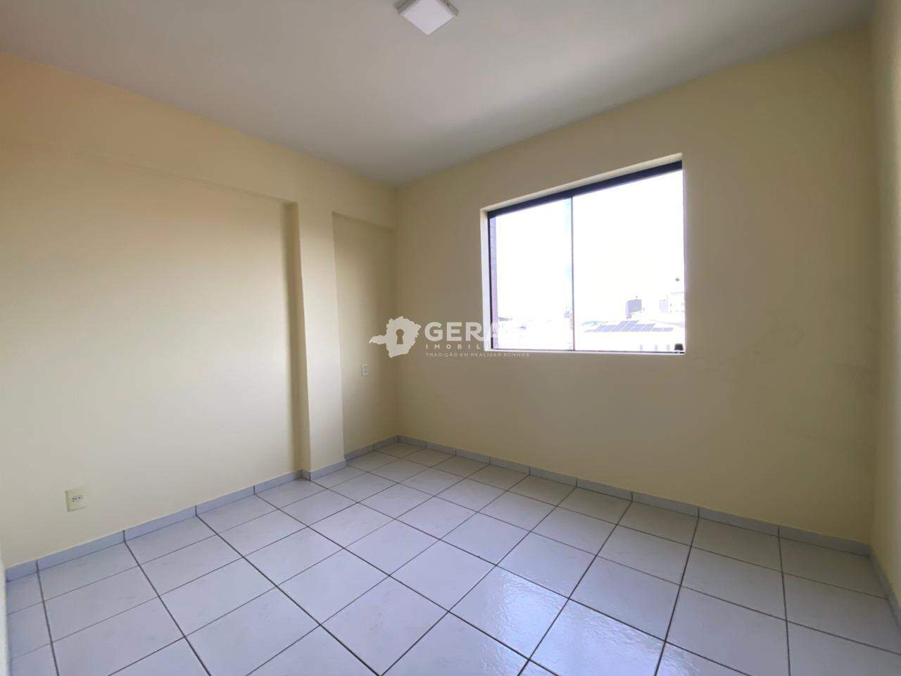 Apartamento para aluguel no CENTRO: 07- QUARTO SUÍTE