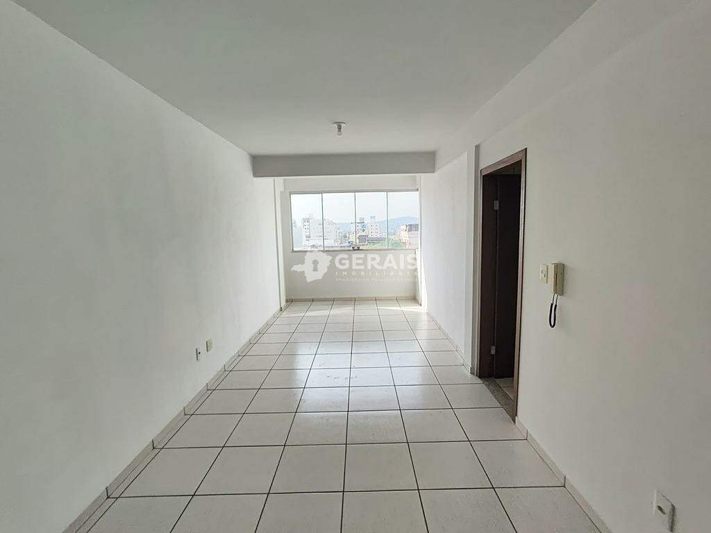 Apartamento para aluguel no SIDIL: 03 - SALA