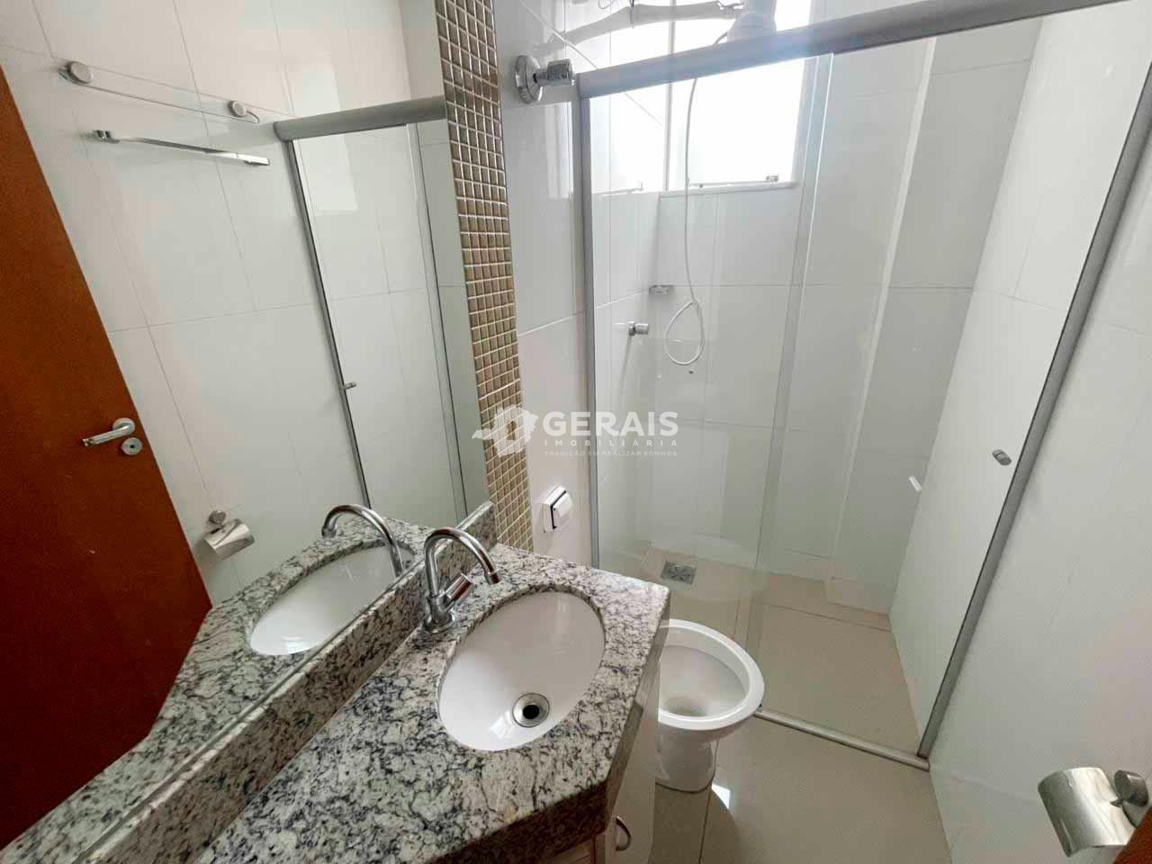 Apartamento para aluguel no CENTRO: 07- BANHO SUÍTE