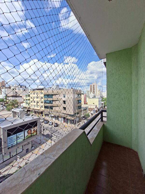Apartamento para aluguel no CENTRO: 05- SACADA