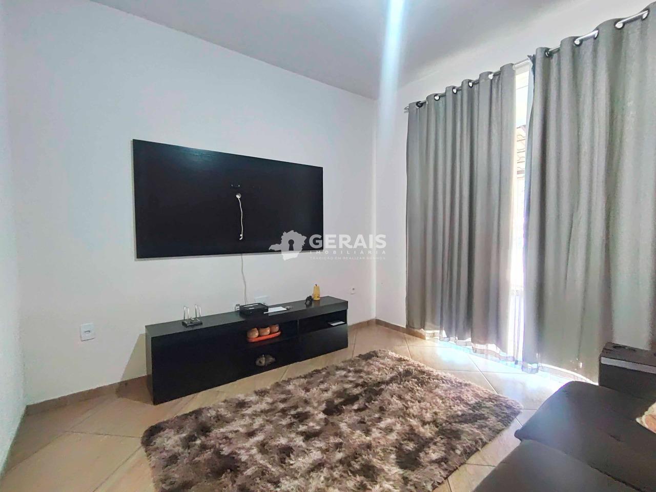 Casa para aluguel no MANOEL VALINHAS: 04- SALA