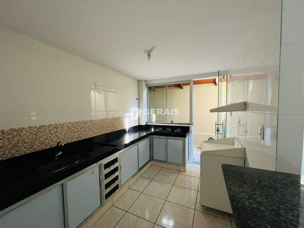 Apartamento à venda no JARDINOPOLIS: 03- COZINHA