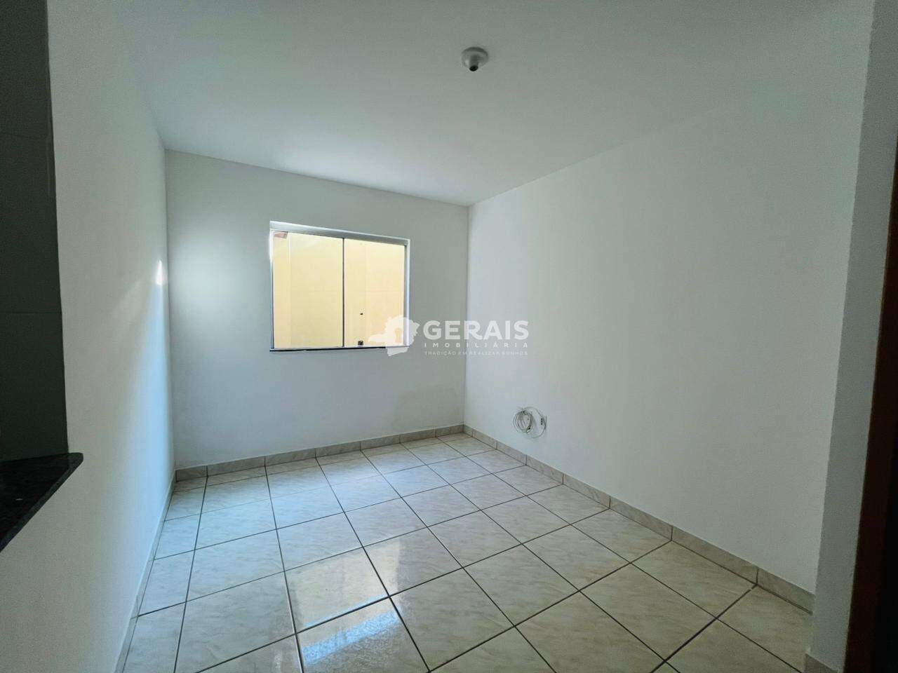 Apartamento à venda no JARDINOPOLIS: 02- SALA