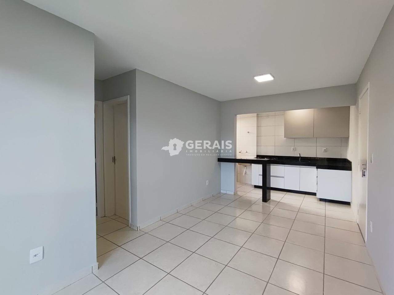 Apartamento para aluguel no REALENGO: 04- SALA