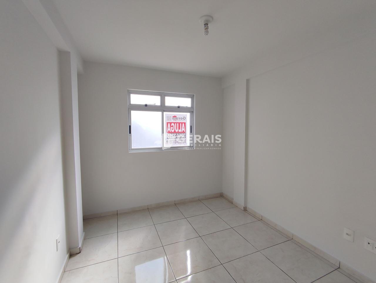 Apartamento para aluguel no SANTA CLARA: 04- QUARTO 01