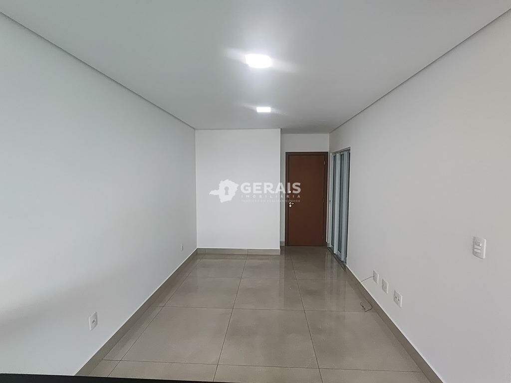 Apartamento para aluguel no SANTA CLARA: 03- SALA