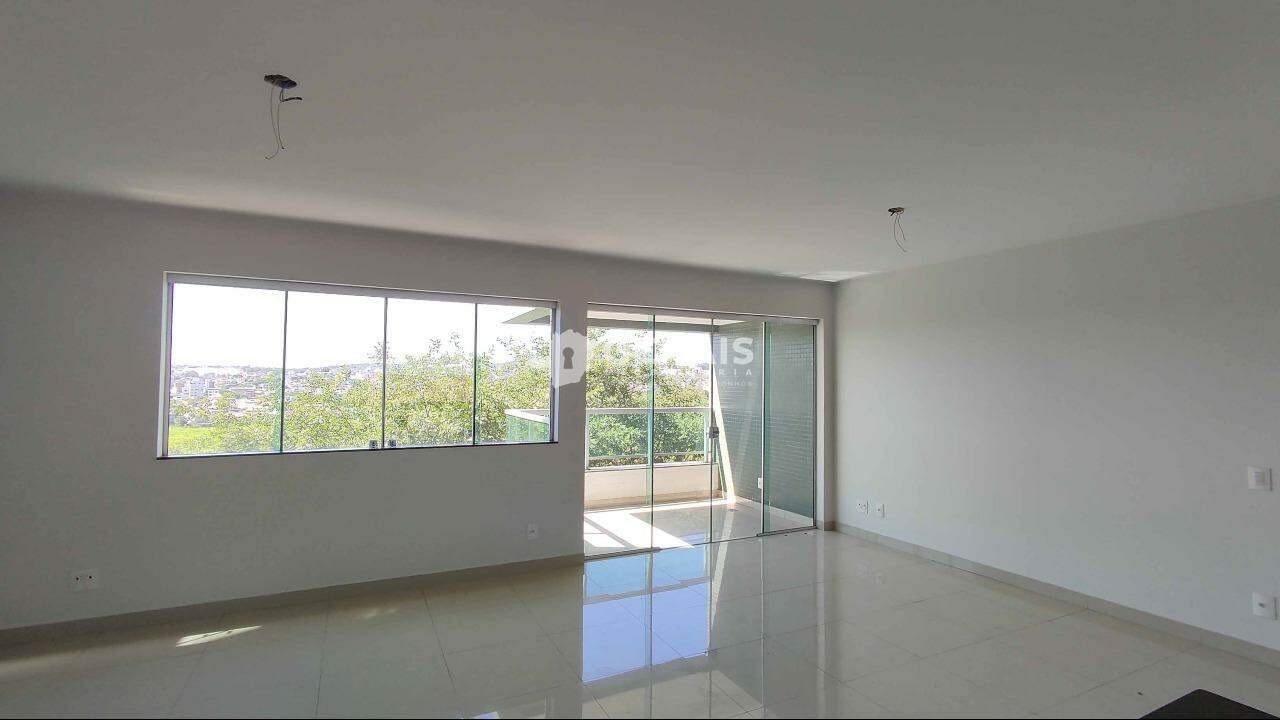 Apartamento à venda no SANTA CLARA: 06 - SALA