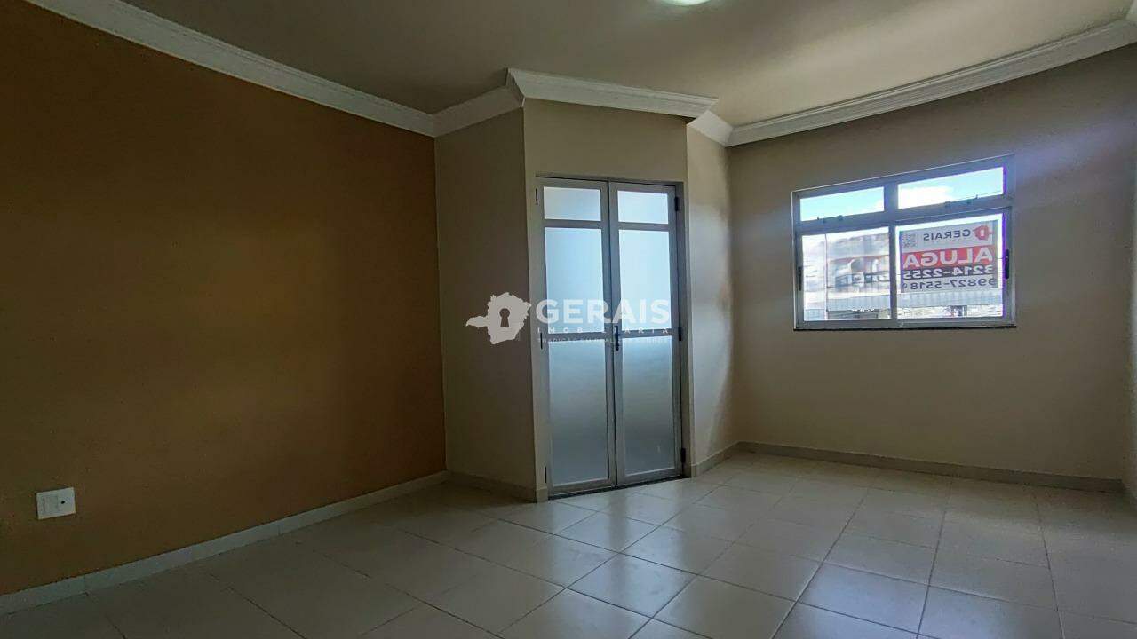 Apartamento para aluguel no BOM PASTOR: 03- SALA