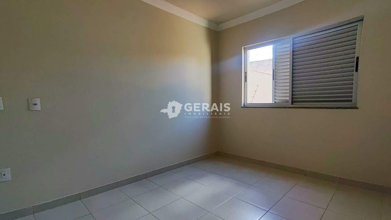 Apartamento para aluguel no BOM PASTOR: 07- QUARTO 02 