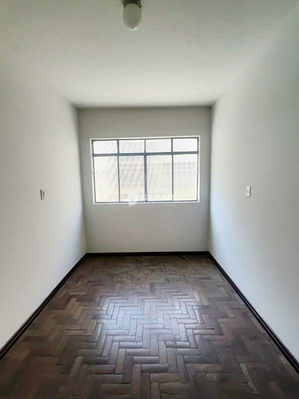 Apartamento para aluguel no CENTRO: 04 - QUARTO 01