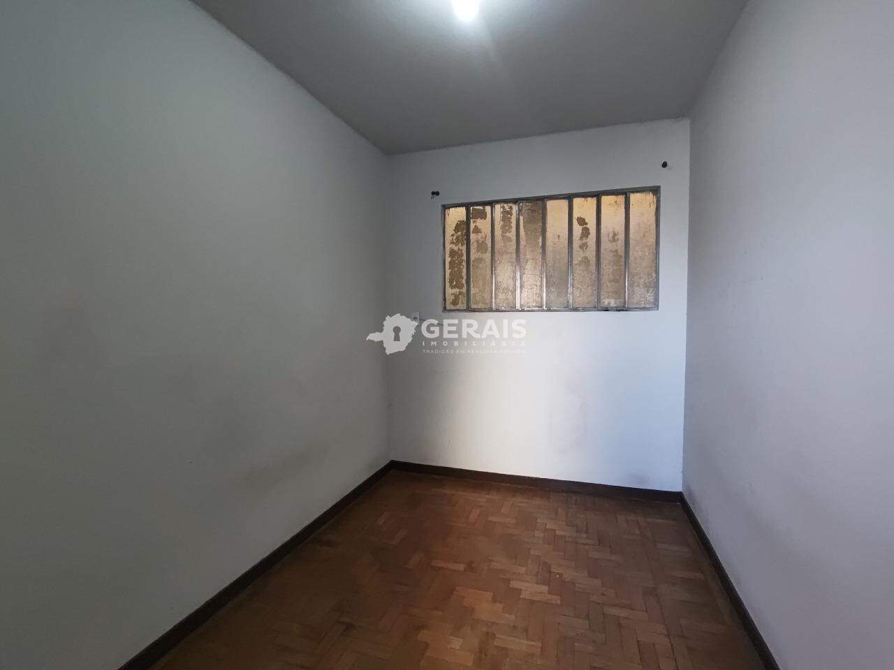Apartamento para aluguel no CENTRO: 04- QUARTO 01