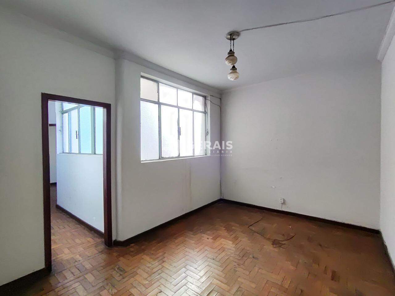 Apartamento para aluguel no CENTRO: 03- SALA