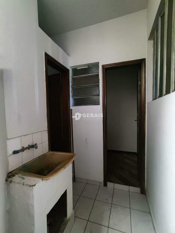 Apartamento para aluguel no CENTRO: 09- ÁREA DE SERVIÇO 