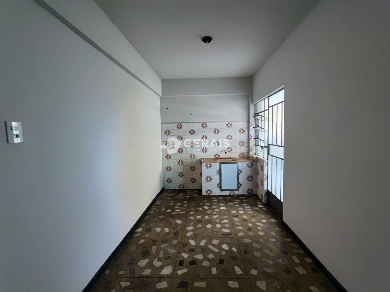 Apartamento para aluguel no CENTRO: 09 - COZINHA