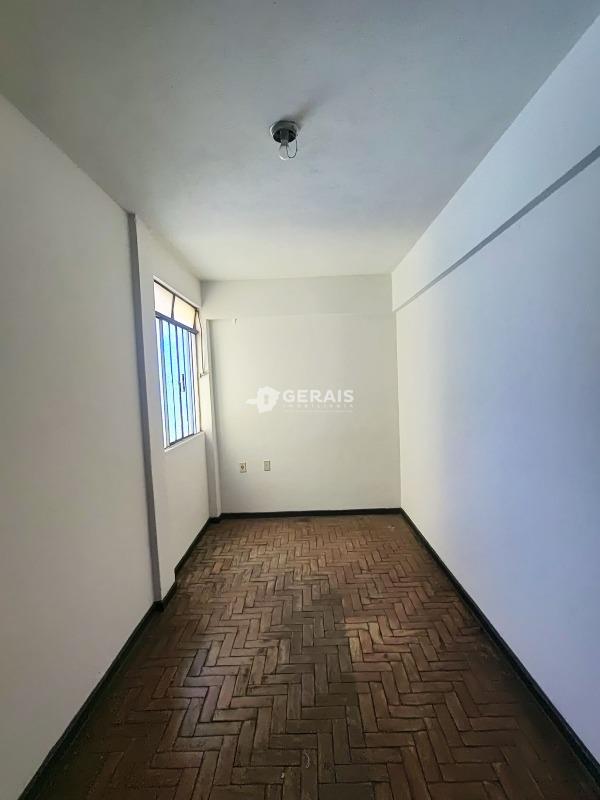 Apartamento para aluguel no CENTRO: 03 - SALA
