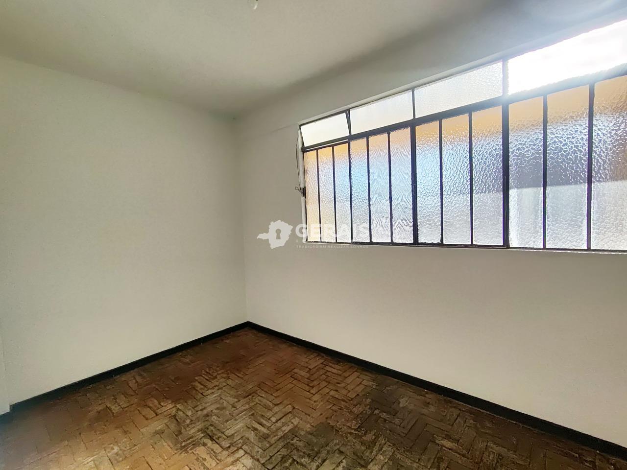Apartamento para aluguel no CENTRO: 05 - QUARTO 01