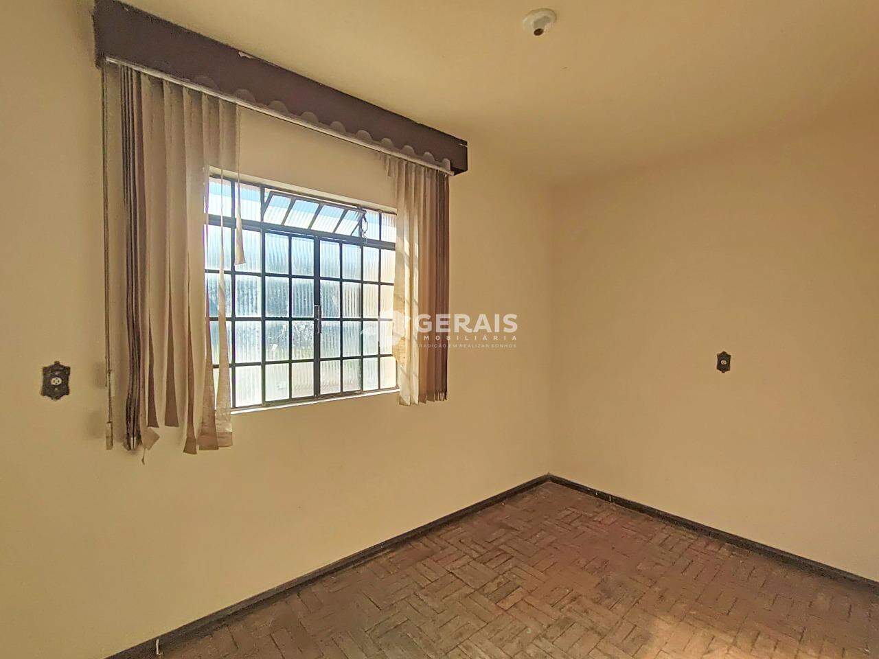 Apartamento para aluguel no BOM PASTOR: 04- QUARTO 01