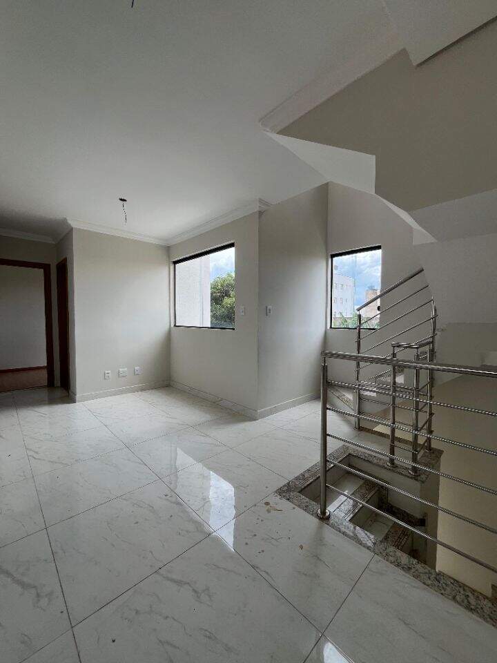 Cobertura à venda no Santa Branca: 