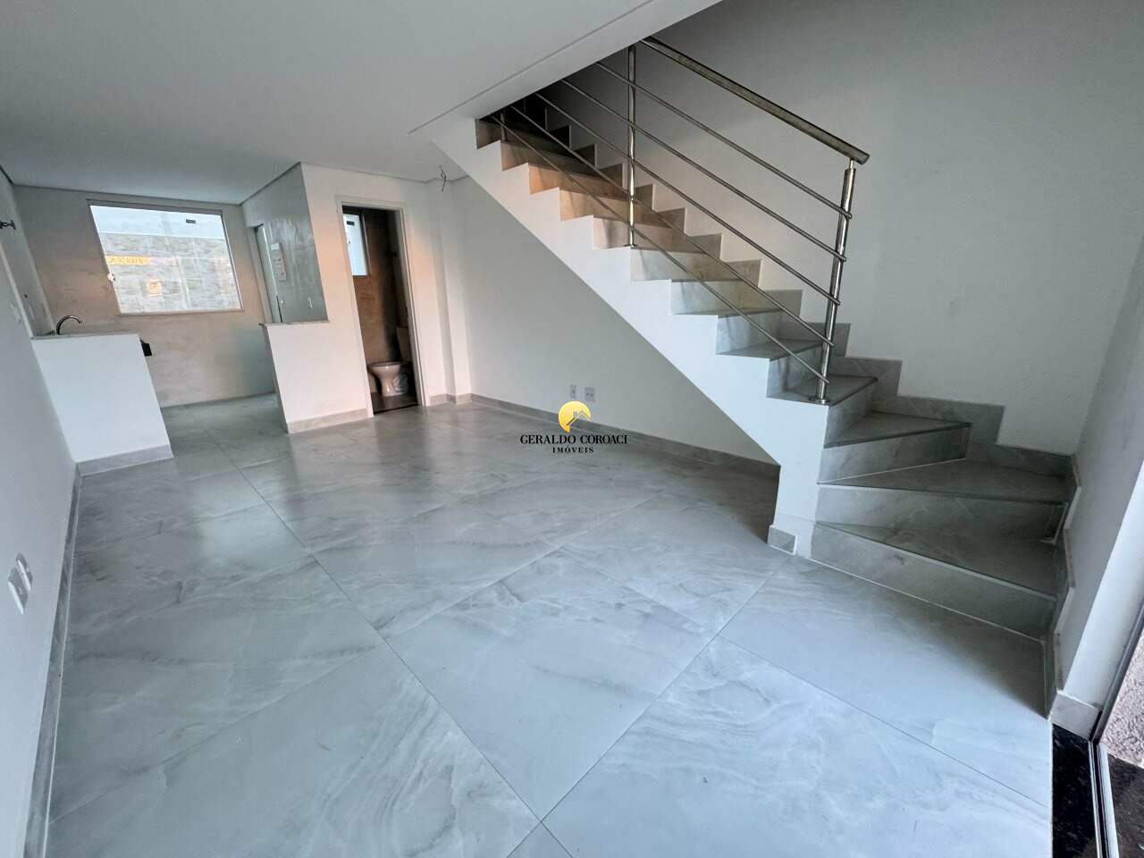 Casa à venda no Planalto: 