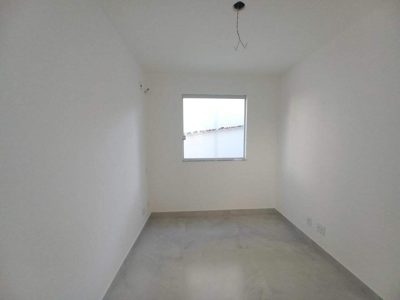 Casa à venda no Planalto: 