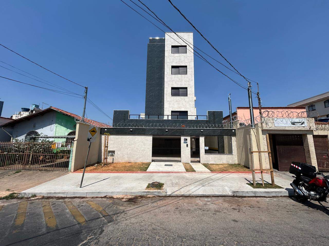 Cobertura à venda no Santa Mônica: 