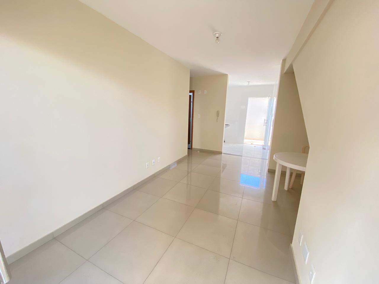 Apartamento com área privativa à venda no Candelária: 