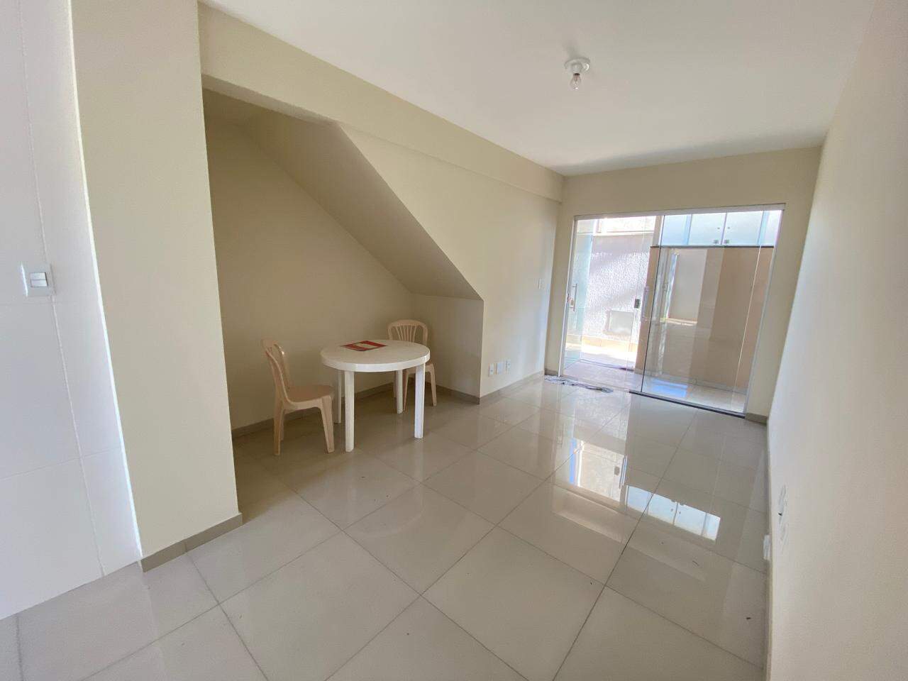 Apartamento com área privativa à venda no Candelária: 