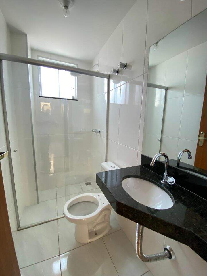 Apartamento com área privativa à venda no Candelária: 