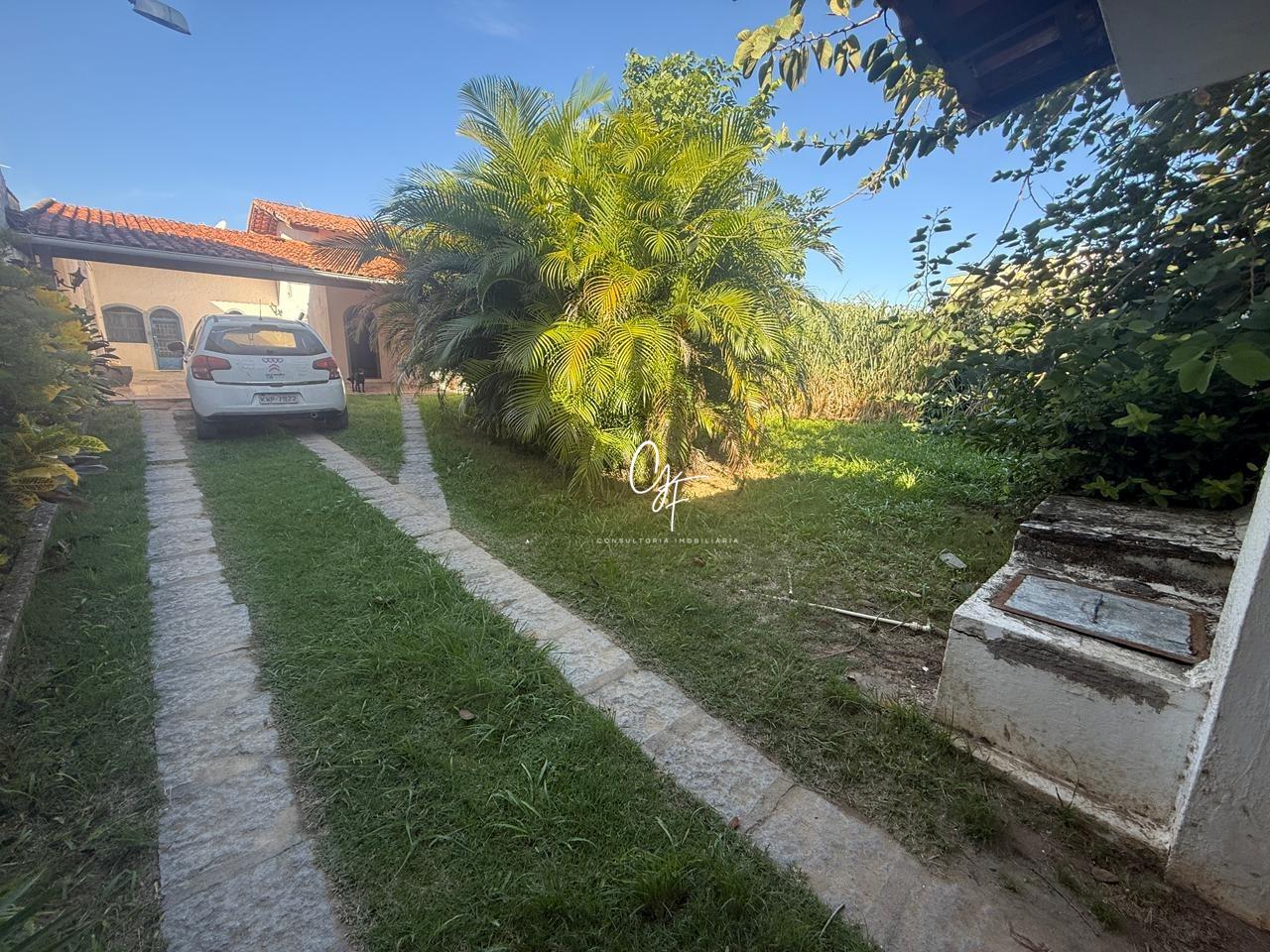Casa à venda no BALNEÁRIO DAS CONCHAS: 