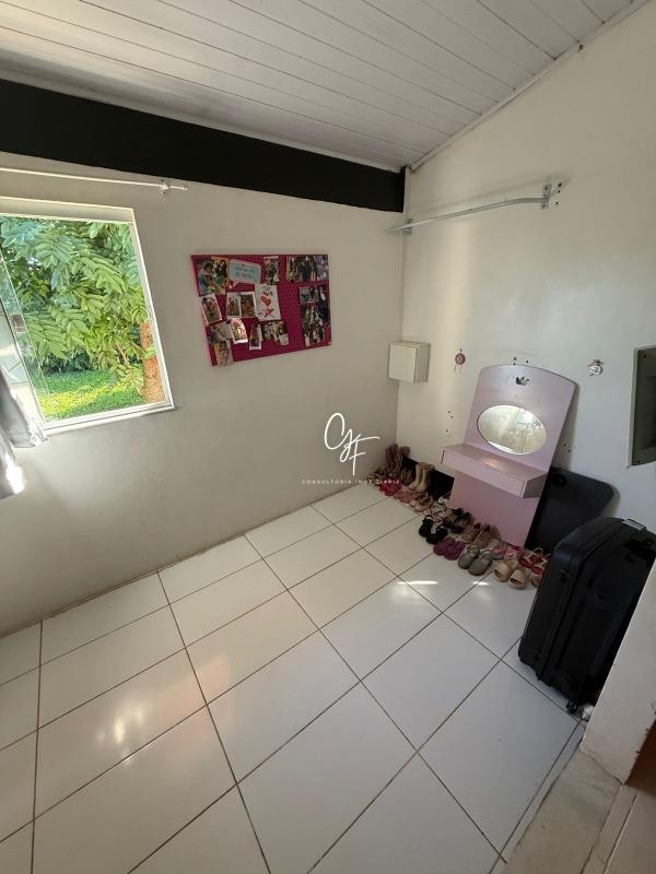 Casa à venda no BALNEÁRIO DAS CONCHAS: 