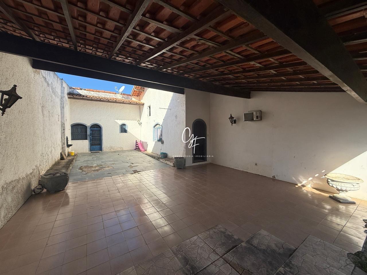 Casa à venda no BALNEÁRIO DAS CONCHAS: 