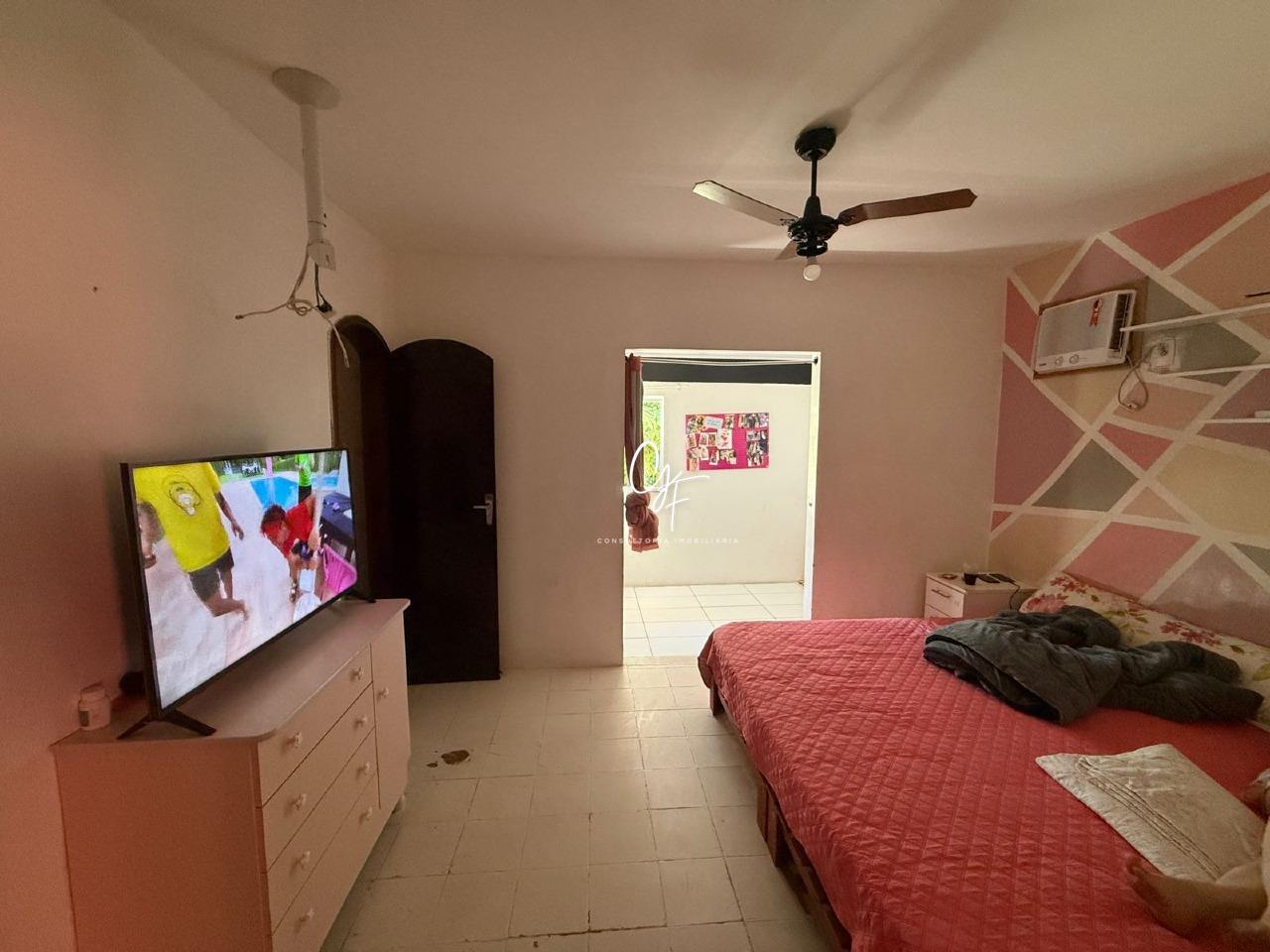 Casa à venda no BALNEÁRIO DAS CONCHAS: 